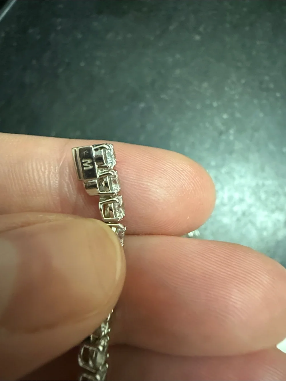 Swarovski description delivering